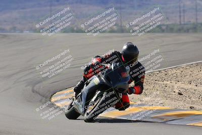 media/Nov-05-2022-SoCal Trackdays (Sat) [[f8d9b725ab]]/Turns 9 and 8 (1050am/